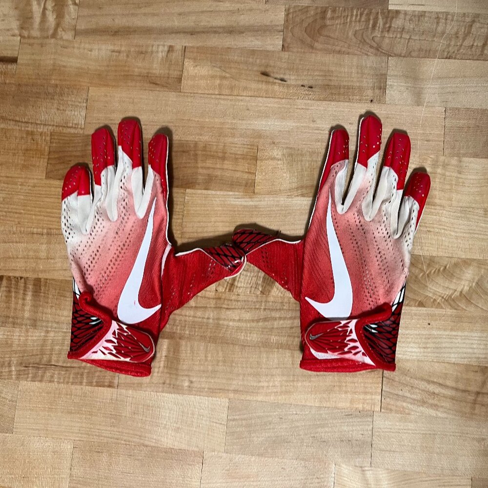 Used Men's Small Nike Vapor Jet Football Gloves White and Red